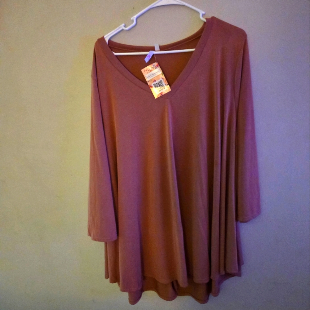 Boutique tunic plus size